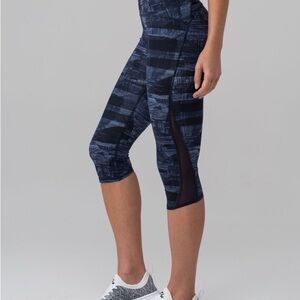 Lululemon Train Times Crop leggings Yoga Transition Multi Midnight Navy Black 8